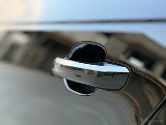 Na predaj krásna Audi A4 2.0 TDi Full Výbava. - 17