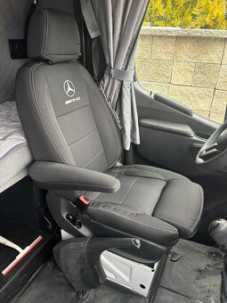 Mercedes-Benz Sprinter 519 - mini ťahač so spaním - 17