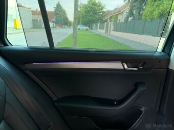 Superb Style Plus 1.8TSI DSG - 17