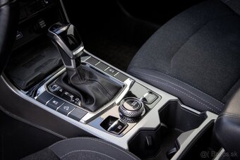 SsangYong Korando 1.5 Turbo e-XGI 163k Style+ AWD A/T - 17