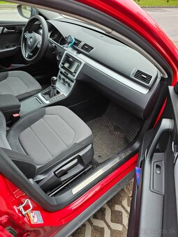 Volkswagen Passat Alltrack B7 2.0 TDI Bluemotion - 17