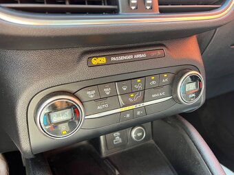 Ford Kuga 2.5 Duratec PHEV 225k Titanium CVT - 17