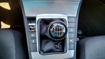 Volkswagen Passat 2.0 TDI BMT Comfortline - 17