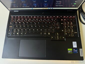 Lenovo Legion 7 Pro – RTX 4090 a i9-14900HX - 17