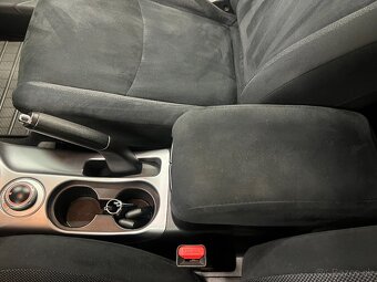 Mitsubishi Outlander 2.2 DI-D Intense plus - 17