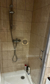 NA PREDAJ - Zrekonštruovaný 2-izbový byt - STARÁ ĽUBOVŇA - 17