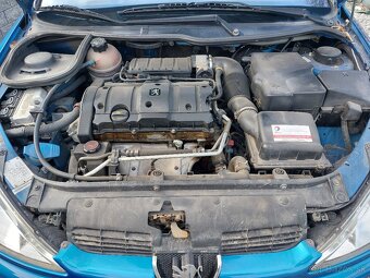 Peugeot 206 CC - cabrio 1.6 benzín 88kw. Automat - 17