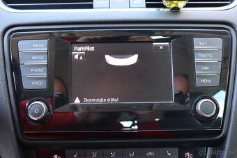 Škoda Octavia 1.6 TDI GreenLine Ambition - 17