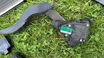 Riadiace jednotky na audi a4 b6 b7 seat exeo st - 17