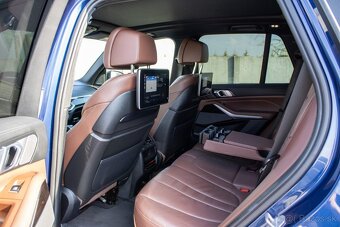 BMW X5 xDrive M50d A/T - Pano, H/K, 360, M-sport - 17