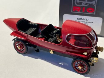 Predaj modelov historických vozidiel - 17