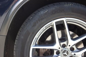Mercedes Benz GLC  250 AMG LINE - 17