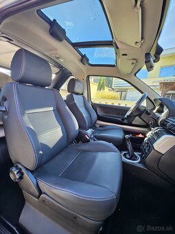 Land Rover Freelander 4x4 klima panorama zjazdový asistent - 17