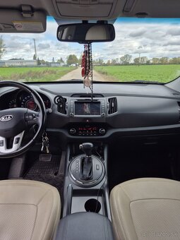 Kia Sportage 2.0 diesel - 17