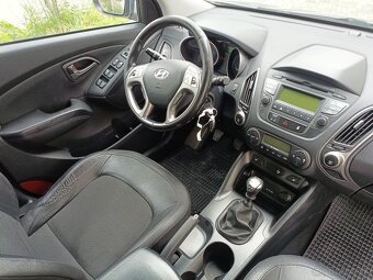 Hyundai ix35 4wd 2.0diesel - 17