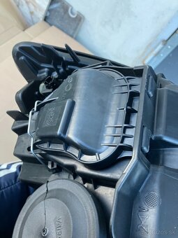 predni svetla vw transporter t6.1 20- levy pravy - 17