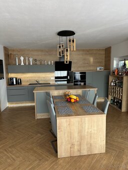 RODINNÝ DOM V CENTRE RABČE - 17