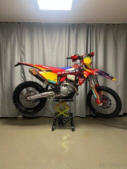NOVÁ MOTO ‼️ ODPOČET DPH ‼️ Gasgas EC 450F 2024 - 17