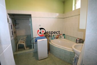 Veľkometrážny rodinný dom vo Veľkom Mederi - 17