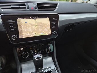 Škoda Superb 3 Combi 2.0 TDI SCR Ambition DSG - 17