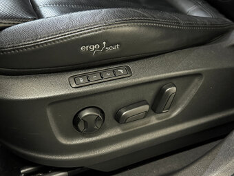 Škoda Kodiaq, L&K 2,0Tdi 147kw4x4 DSG ZÁRUKA WEBASTO RV.2023 - 17