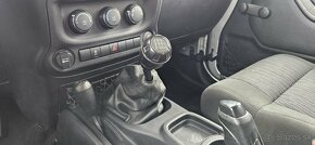 2012 Jeep Wrangler Unlimited Sport Sahara 3.6L V6 - 17