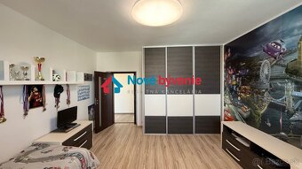 PREDAJ 6 izbový MODERNÝ RD + garáž + altánok - BRATISLAVA -  - 17