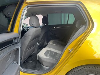 Volkswagen Golf Highline R-line 1.4 TSI 92Kw - 17