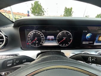 Mercedes-Benz Třídy E, 220D Avantgarde All-Terraine - 17
