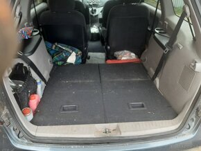 Mitsubishi Grandis 2.0 DID - 17