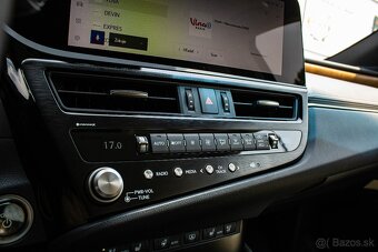 Lexus ES ES300H Prestige Top, Irídiová Sonic - 17
