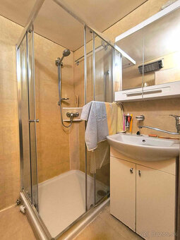 ‼️ BYT NA PREDAJ, BÁNOVCE NAD BEBRAVOU - SÍDLISKO SEVER ( 3 - 17