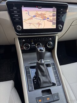 ŠKODA SUPERB 3 FACELIFT 1,5 TSI DSG - 17