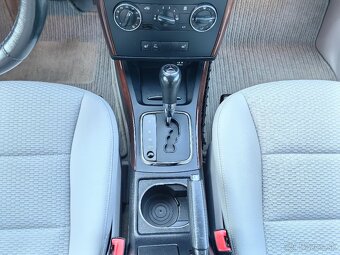 Mercedes-Benz A trieda 200 CDI Elegance Autotronic - 17