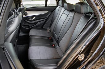 Mercedes-Benz E trieda Kombi 220 d A/T - 17