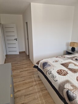2 izbový veľkometrážny byt s lodžiu -  Nitra - 17