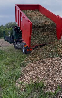 Čistenie pozemkov,mulčovanie, pomocné stavebné práce - AVANT - 17