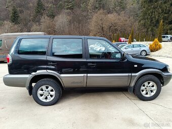 Nissan Terrano II 2,7 tdi,r.v.2001,naj 154 t km, bez korozie - 17