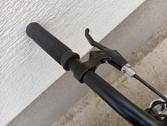 Ponúkam na predaj horský bicykel Rockrider ST 120    27,5" - 17