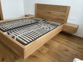 Dubová posteľ s úložným priestorom - levitujúci dizajn - 17