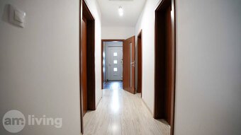 TOP - Na predaj 4 izbový RODINNÝ DOM v obci Košeca - 471m² - 17