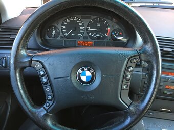 BMW 318D - 17