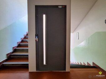 Veľkometrážny 3,5 izbový byt Prievidza Ul. Clementisa - 17