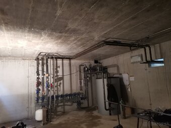 Hľadáme do kolektívu - 17