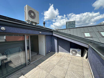 Predaj exkluzívneho 4-izbového mezonetu o výmere 197 m2 na D - 17