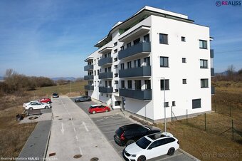 Luxusný, kompletne zariadený 2-izbový byt v novostavbe – tic - 17