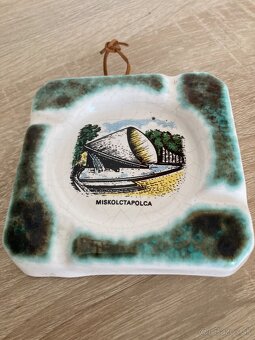 Porcelán domácnosť - 17