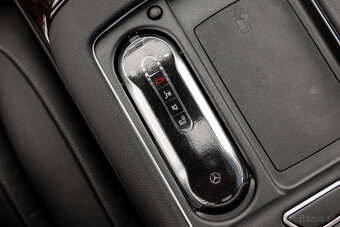 Mercedes Benz S560 4Matic + odpočet DPH - 17