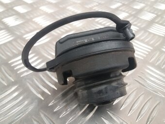 ROZPREDÁM VW GOLF 5 GT 2.0TDI -BKD - 17