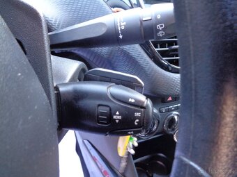 Peugeot 2008 1.6 BlueHDi 75 Active - 17